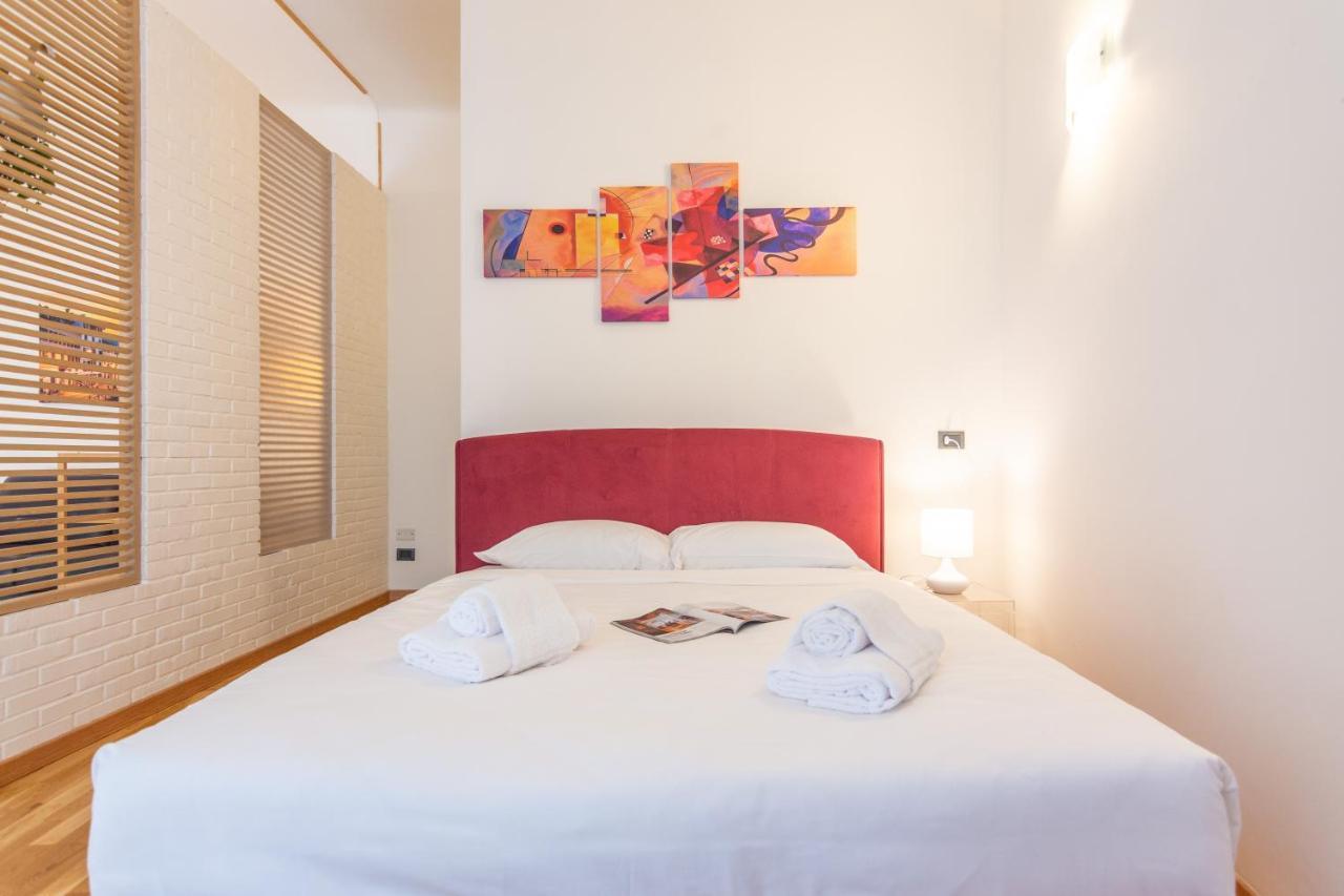 Italianflat - Solari Apartment มิลาน ภายนอก รูปภาพ