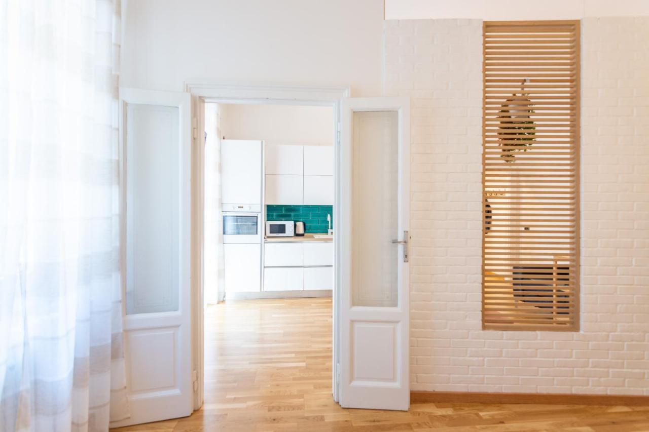 Italianflat - Solari Apartment มิลาน ภายนอก รูปภาพ