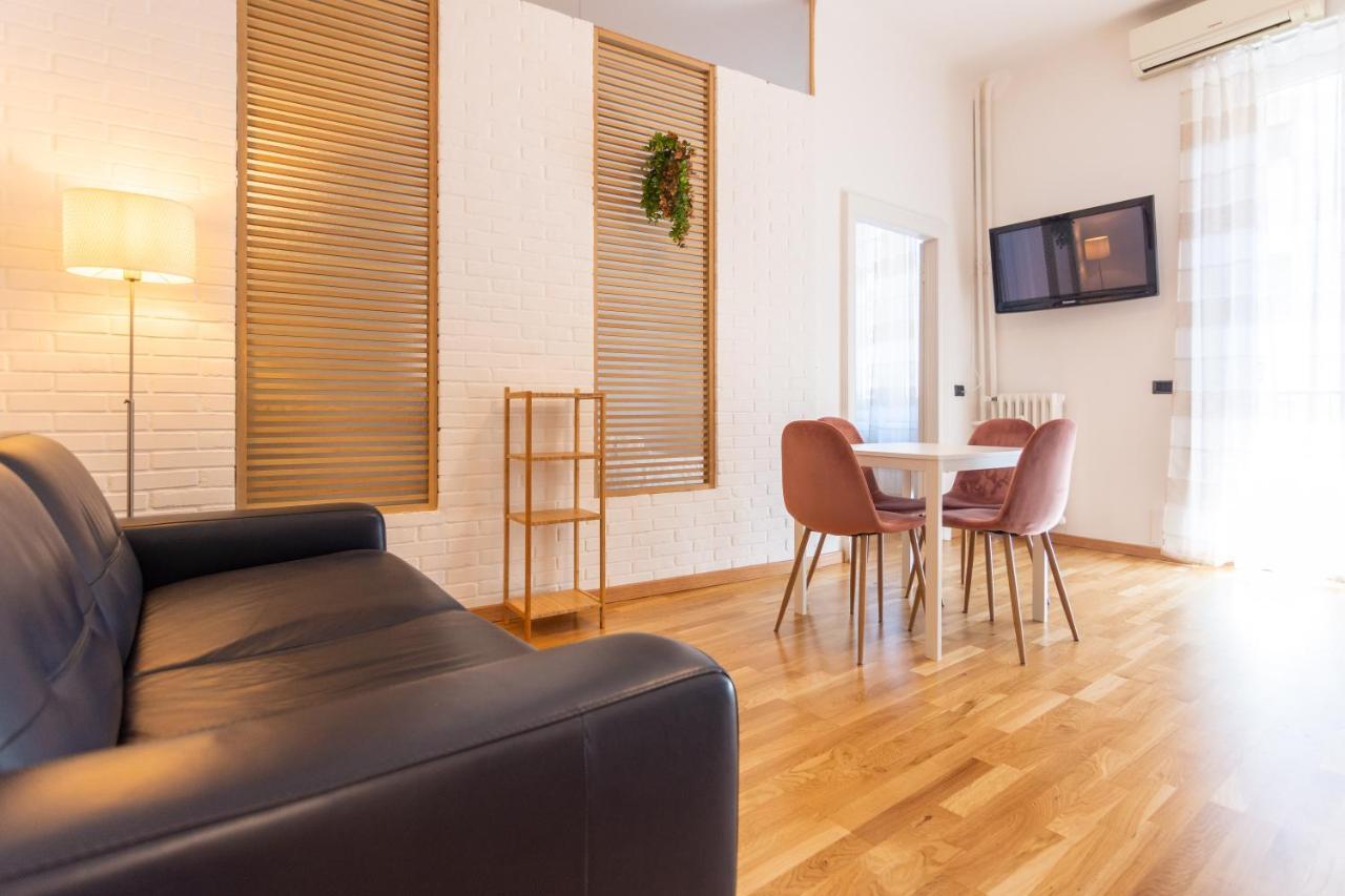 Italianflat - Solari Apartment มิลาน ภายนอก รูปภาพ