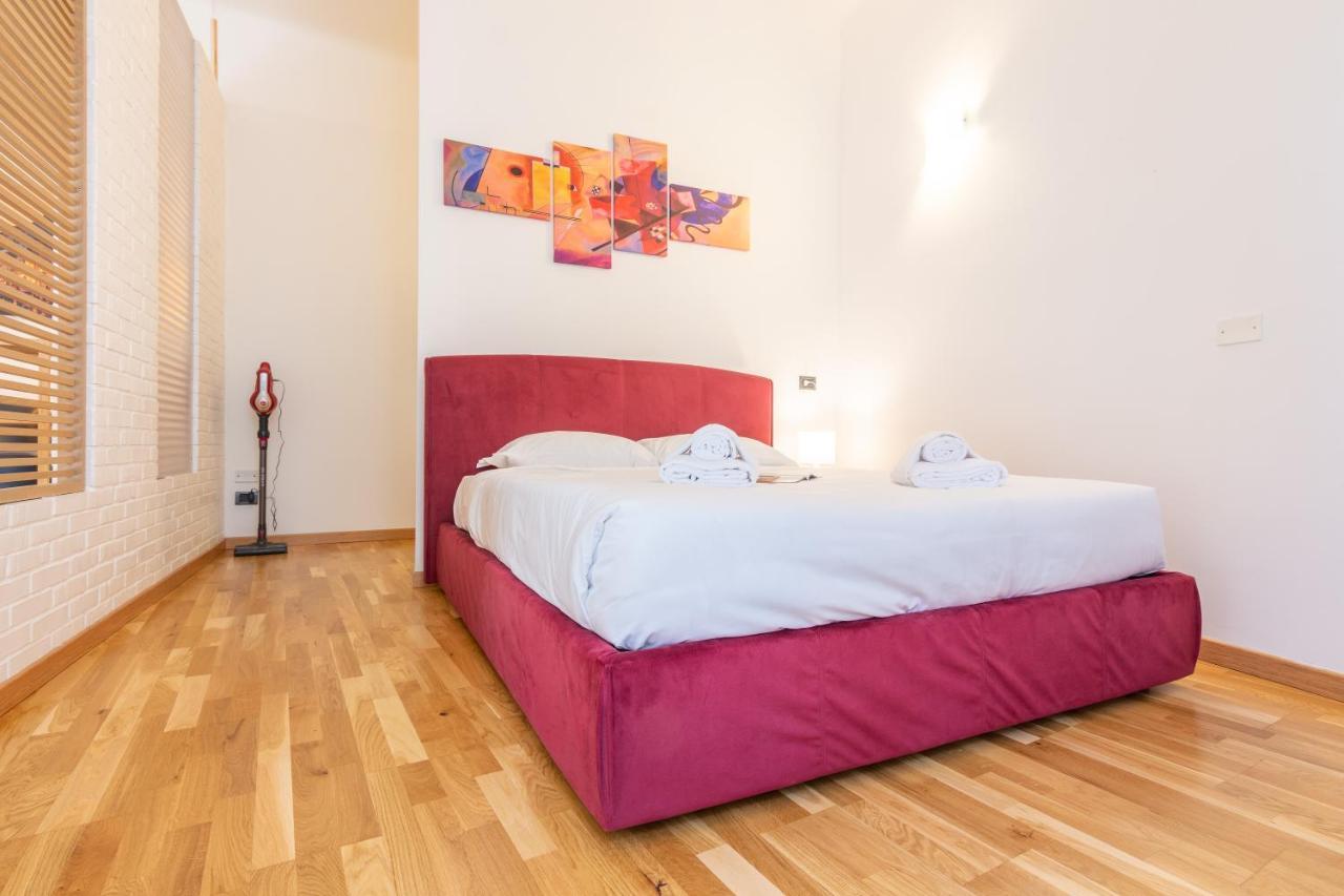 Italianflat - Solari Apartment มิลาน ภายนอก รูปภาพ