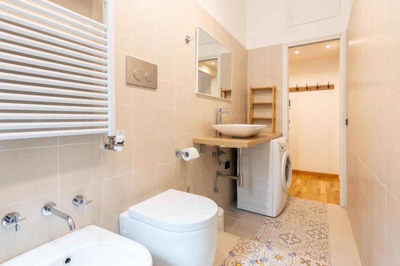 Italianflat - Solari Apartment มิลาน ภายนอก รูปภาพ